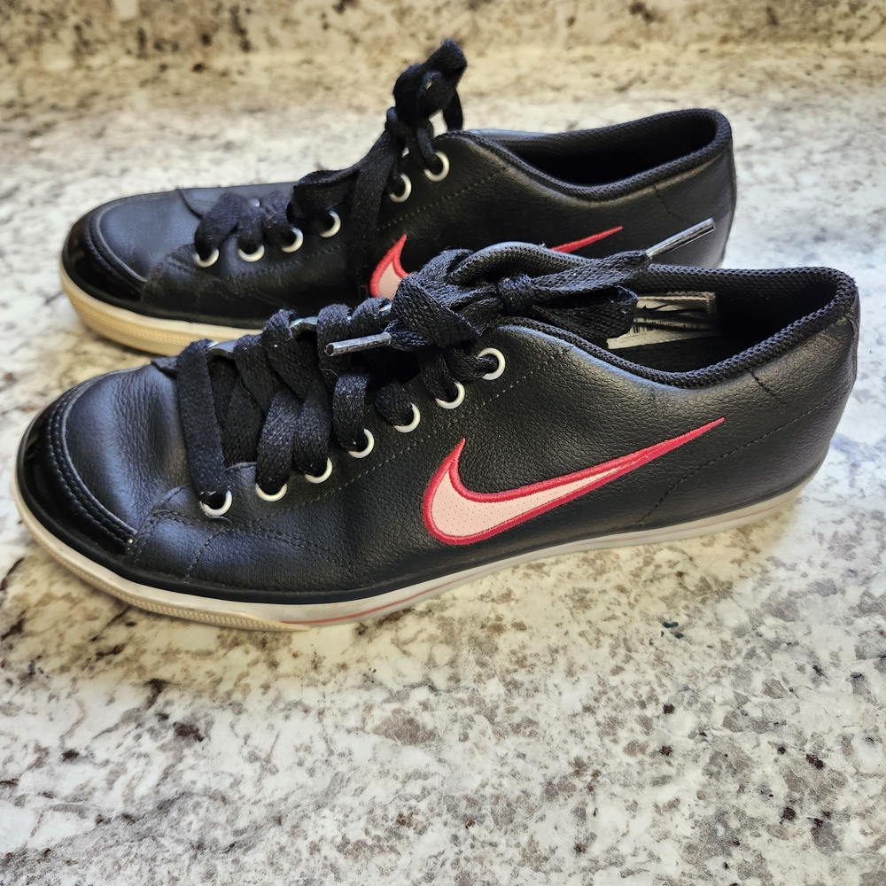 Nike Capri Sneakers Black Pink Womens Size 6.5